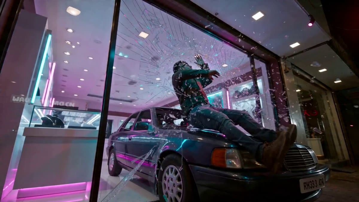 Jewelry Shop Smash-and-Grab Sequence