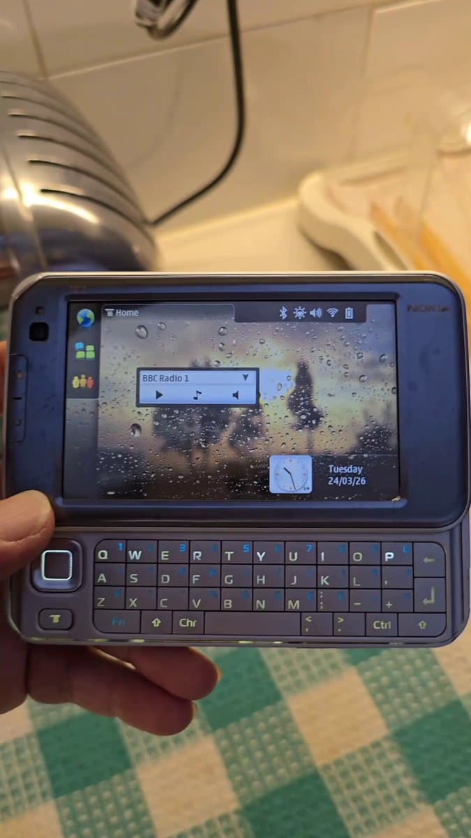 Nokia Phone Robot Transformation