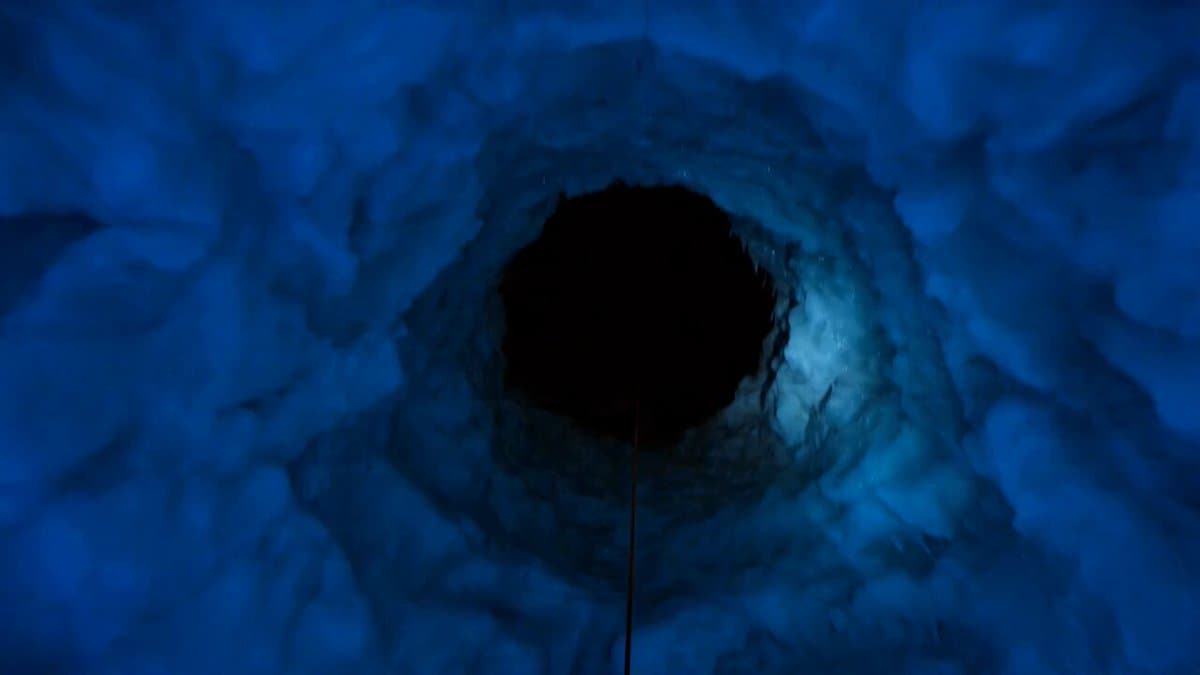 Ice Cave Explorer Sequence