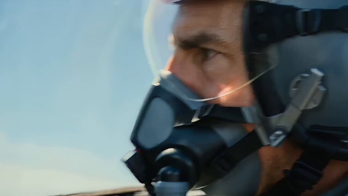 Action Sequence of Fighter Pilots in Airborne Combat