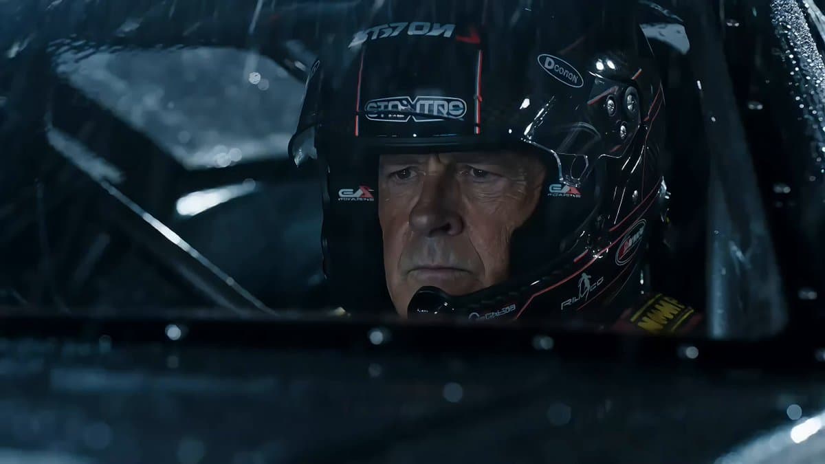 Hollywood Racing Movie Scene Generation