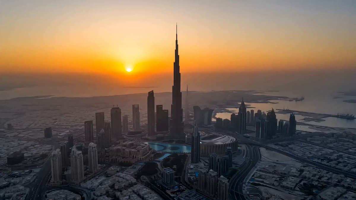 Burj Khalifa Sunset to Night Tour
