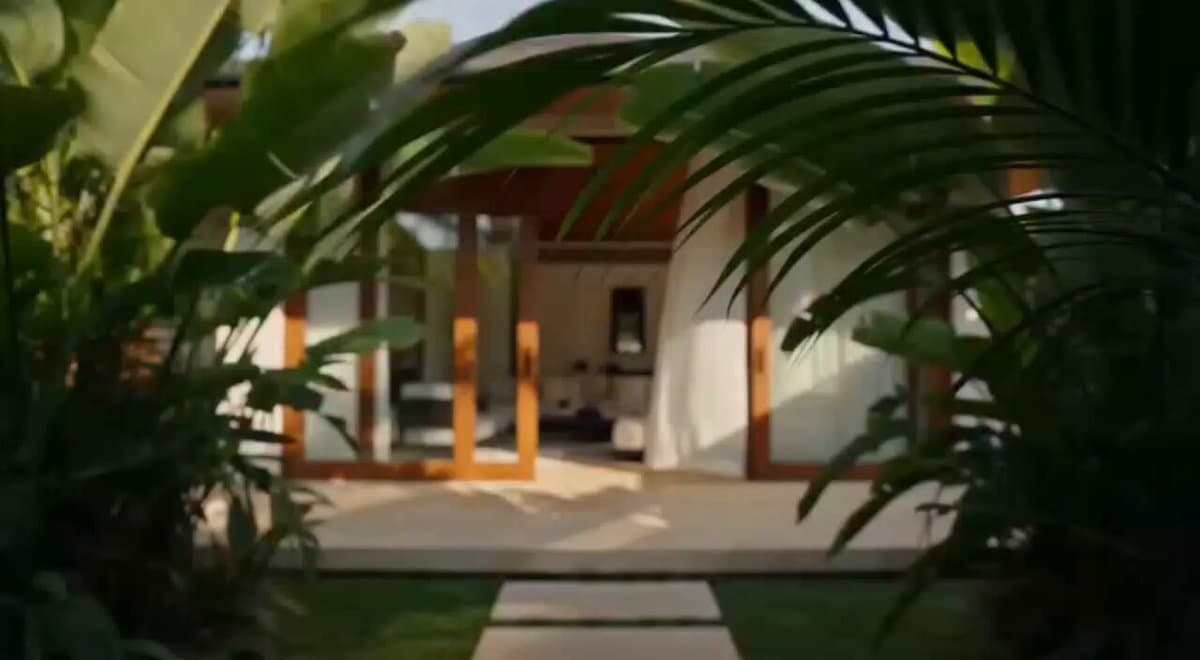Luxury Tropical Villa Cinematic Video