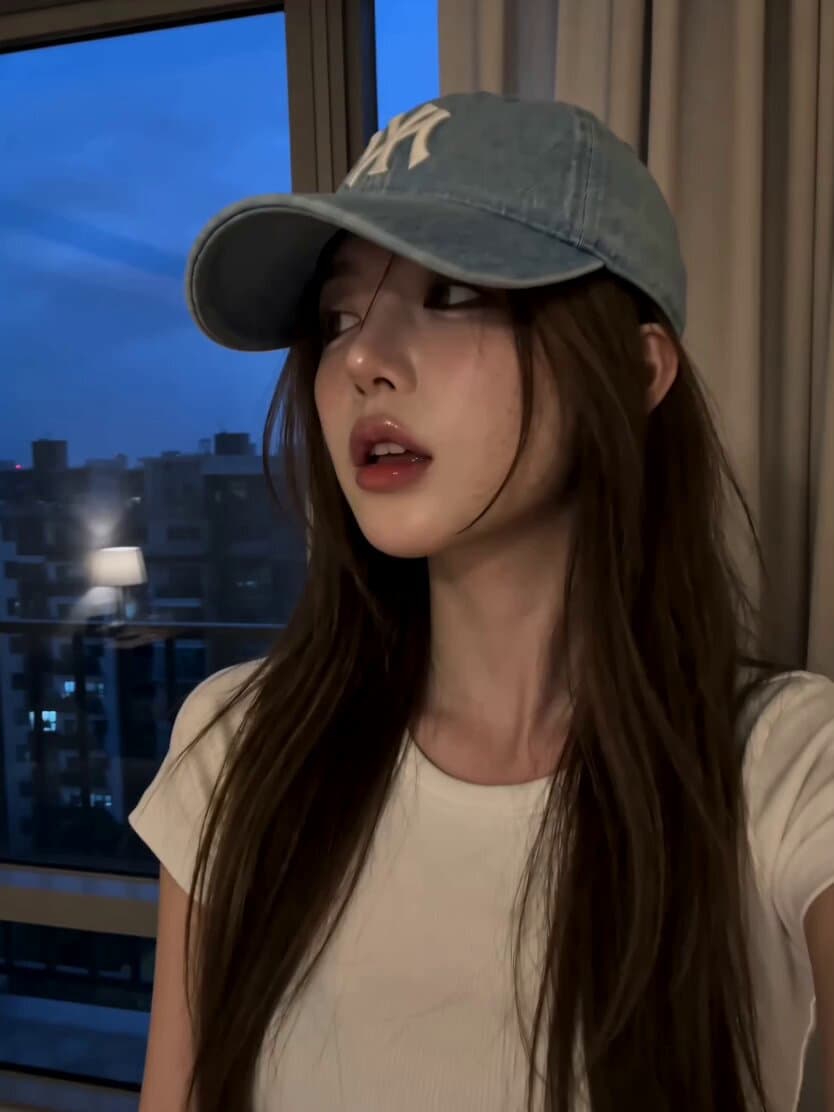 Korean Beauty Bedroom Vlog Selfie