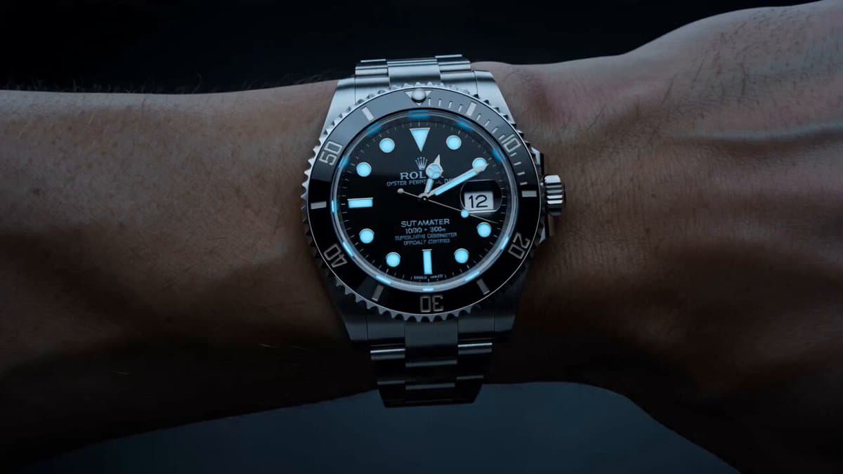 Watch to Mechanical Butterfly Transformation Prompt