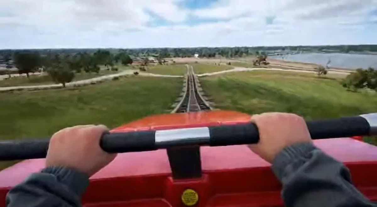 First-person seamless rollercoaster ride through changing environments