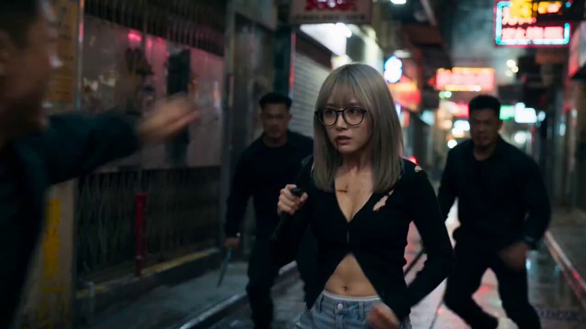 HK Neo-noir Action: Gritty Alley Fight