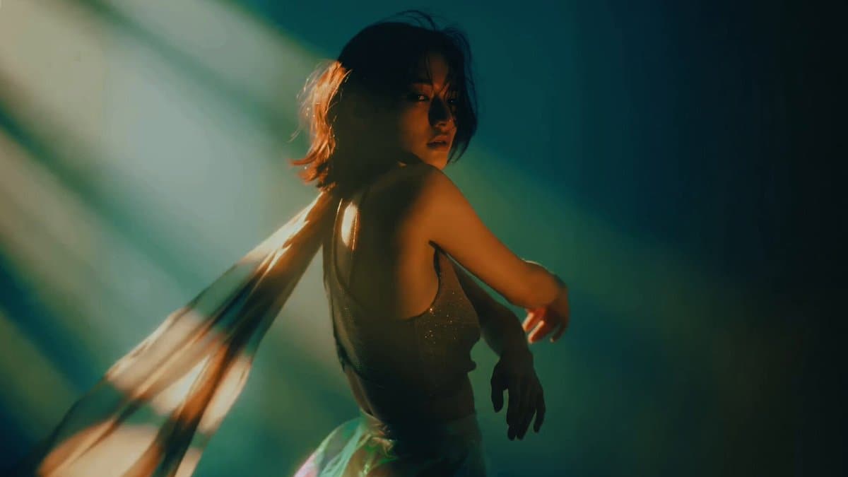 Cinematic High-Fashion Dance Performance